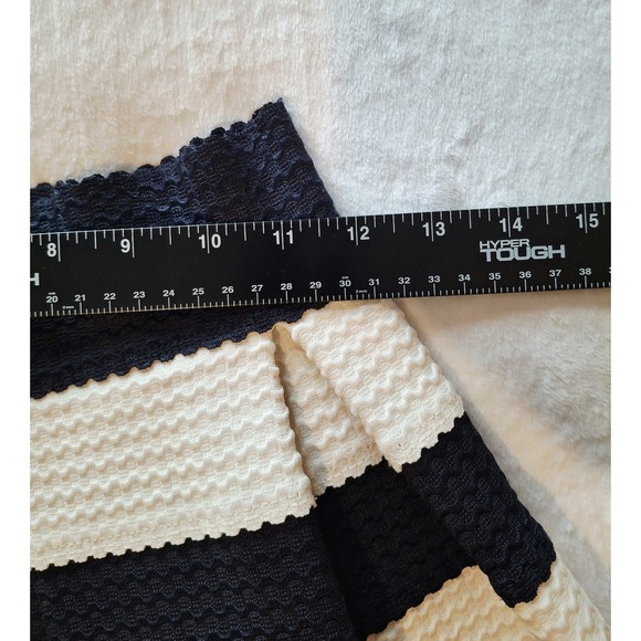 HONEY PUNCH Navy/White Striped Textured Structural Skirt ( Women's Small) - Picture 6 of 8